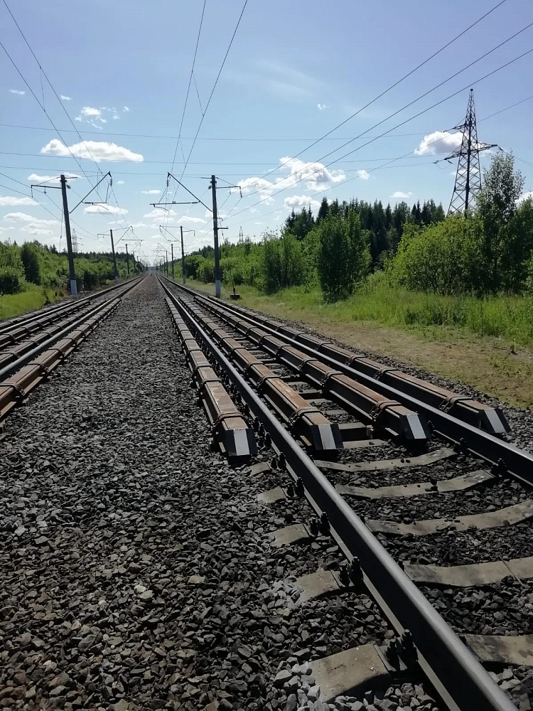 Установка 2 (двух) страховочных рельсовых пакетов длиной 25 м в городе Няндома Архангельской области